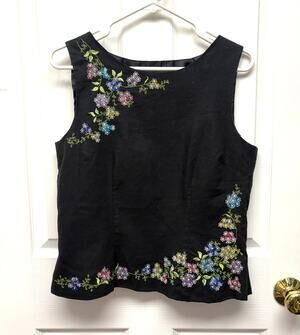 Studio C Blouse Embroidered Linen Womens 12 Black Floral Lined Sleeveless Top